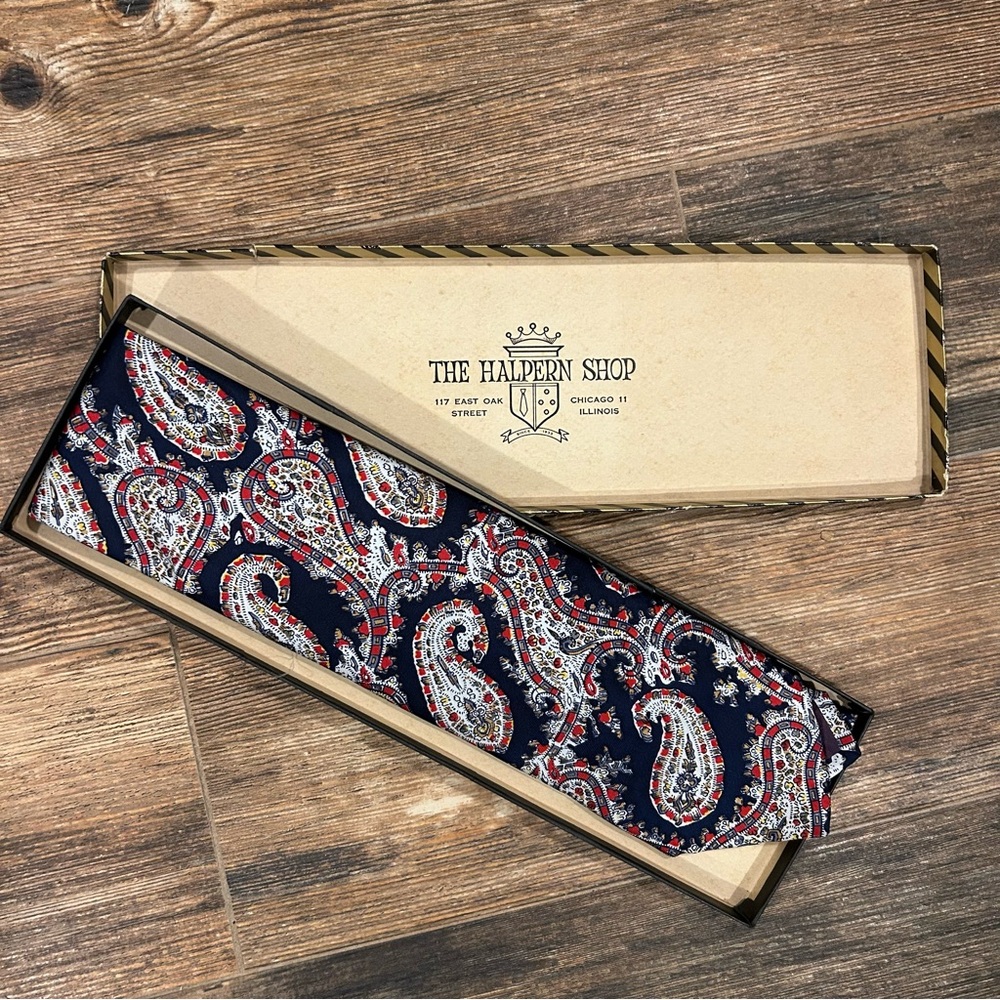 Vintage John Comfort for Richard’s Greenwich Tie | Made in England | 100% Silk